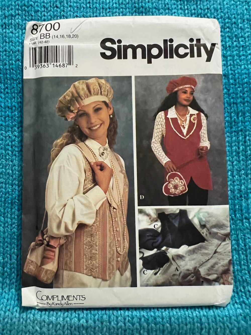 Simplicity 8700 Sewing pattern vest Beret bag purse size 14 16 18 20